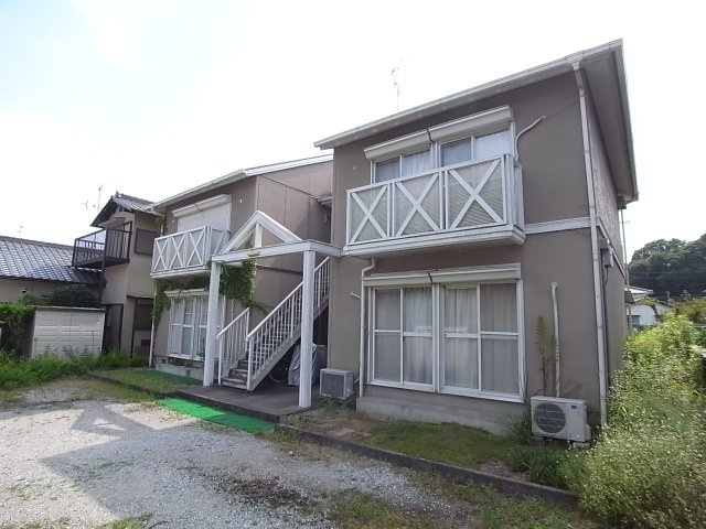奈良市疋田町２丁目のアパート