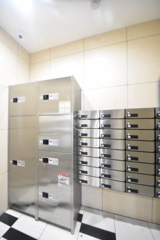 リアライズ花園町駅前のその他共用部分|リアライズ花園町駅前　宅配BOX