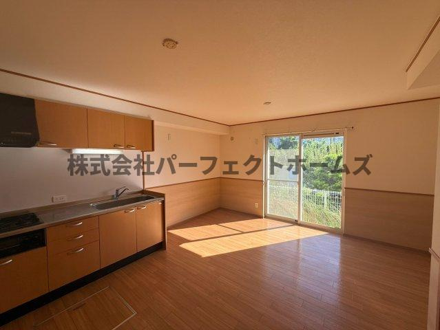 ルシアコート村野の居間・リビング|ゆったりとした居間です