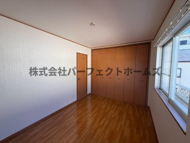 ルシアコート村野の洋室|ゆったりした洋室です