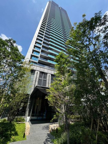 シエリアタワー大阪堀江　日吉小学校の外観|シエリアタワー大阪堀江　外観