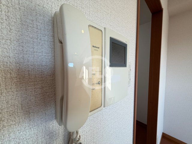 ラシーヌ御崎のセキュリティ|ラシーヌ御崎　TVモニター付きインターホン