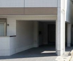 TSイースティアのエントランス