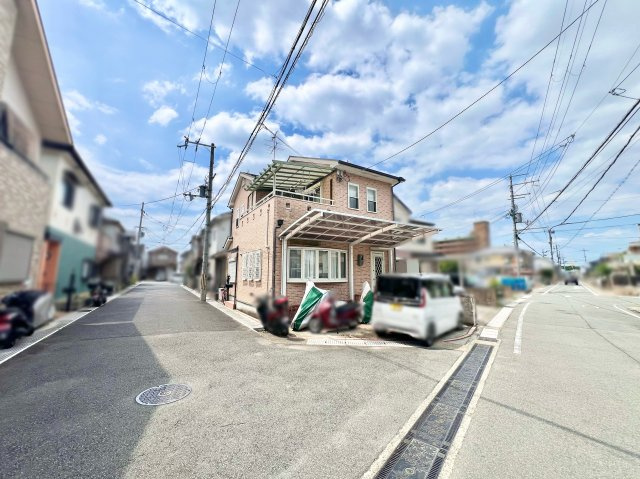 【前面道路含む現地写真】の画像