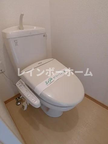キャトルセゾンのトイレ|落ち着いたトイレです