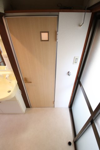 【設備】 | Re-Home深井中町 | 室内洗濯機置場