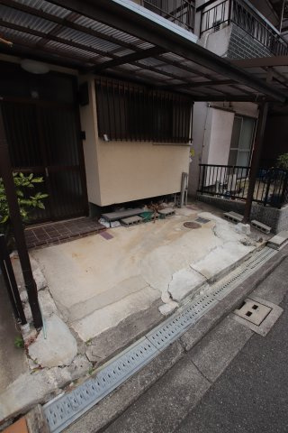 【その他共用部分】 | Re-Home深井中町 | 駐輪場