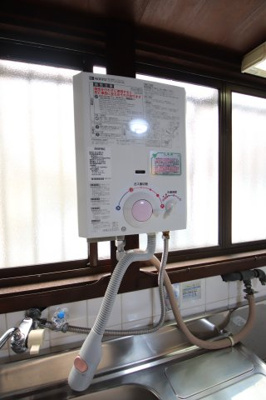 【設備】 | Re-Home深井中町 | 湯沸し器