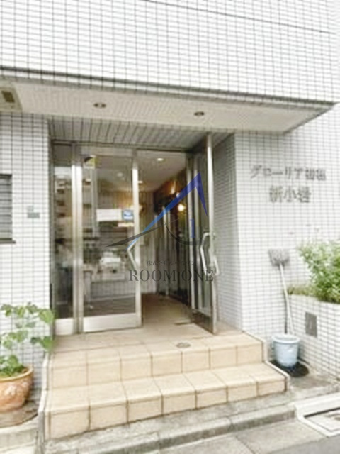 グローリア初穂　新小岩のエントランス|エントランスです。