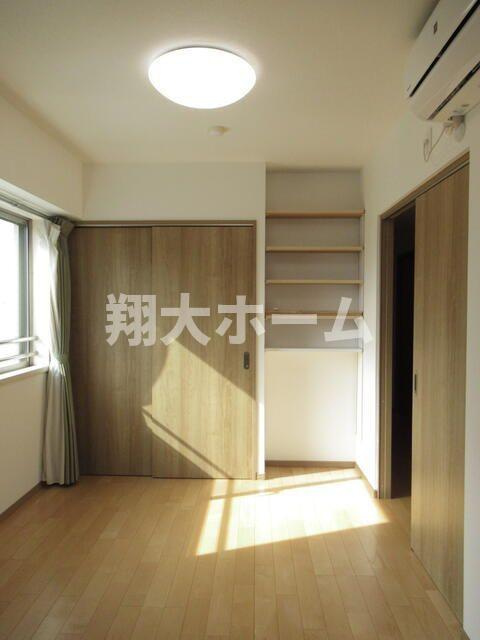 東急ドエルアルス本郷南の収納