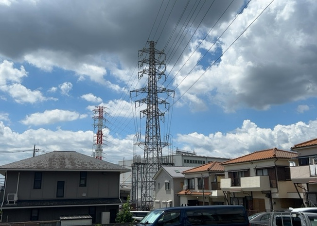 【展望】 | 眺望を気にして物件を探す場合、前面に建物が建っていないか現地で確認しましょう！前面に建物があると景色はもちろん、日当たりや風通しにも影響が出てきます。住んだ時のことを想像しながら現地見学をしましょう。