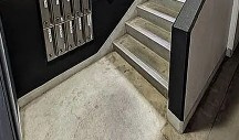 エメサンルーナのロビー