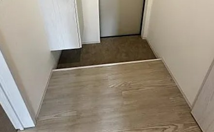 ジーメゾン春日部豊春ノアの玄関