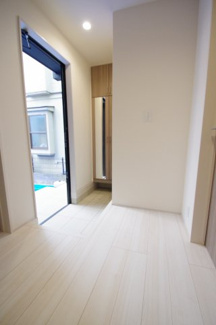 【玄関】 | 【仲介手数料無料！！】立川市栄町2丁目　新築戸建て（全1棟）1号棟　4990万円