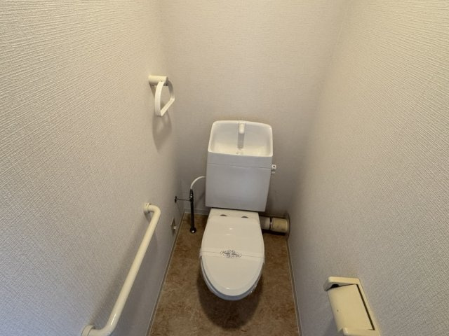 アルカサール美園のトイレ