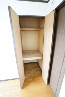 【収納】 | パレシオングリーンヒルズ | ※同物件、反転タイプの写真になります。