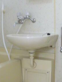 サンデミナの洗面所