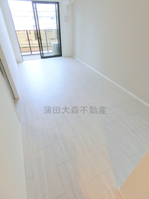 RJRプレシア蒲田の居間・リビング