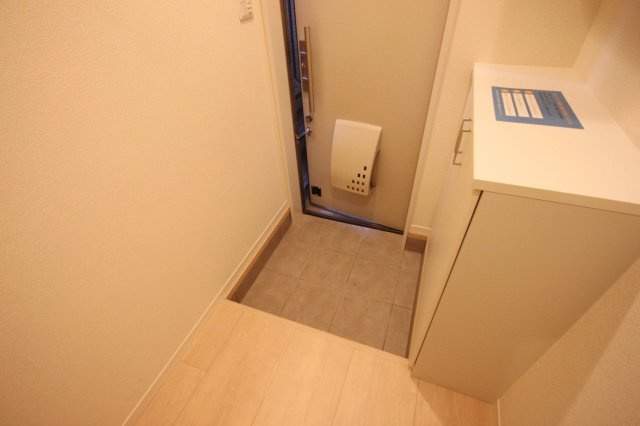 シャーメゾン口谷の玄関