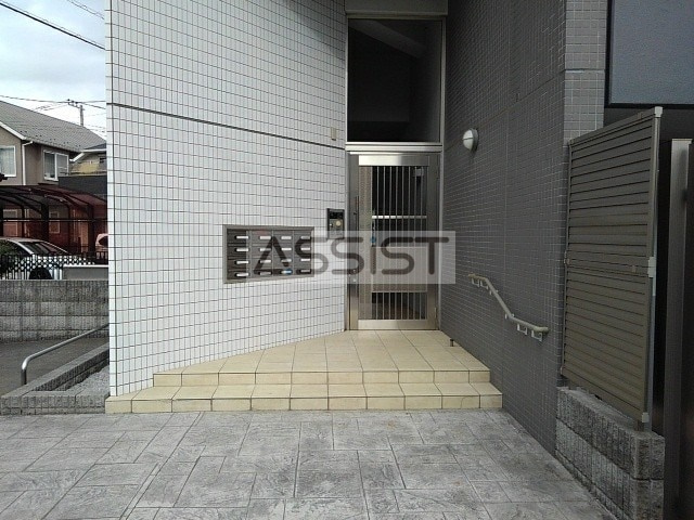 サーラ　グラシオーザのエントランス