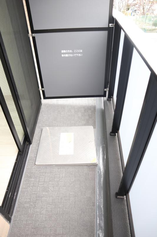 ＲＹＯＧＯＫＵ　ＳＴＡＴＩＯＮ　ＲＥＳＩＤＥＮＣＥのバルコニー