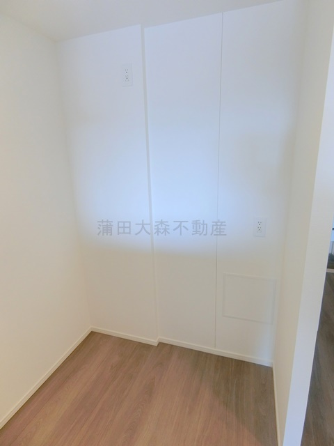 RJRプレシア蒲田のキッチン|キッチン冷蔵庫置き場
