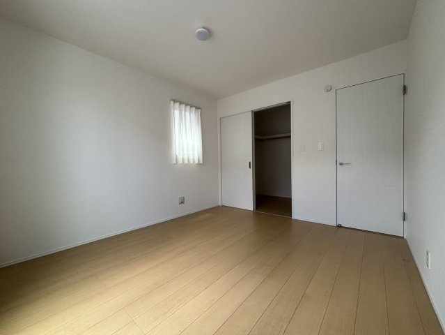 川越砂新田 B号棟の洋室