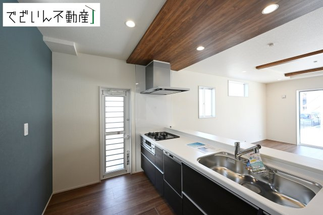 【キッチン】 | グランシエロ北本市東間７丁目　新築住宅 | ≪3号棟≫
現地(2026年8月撮影)