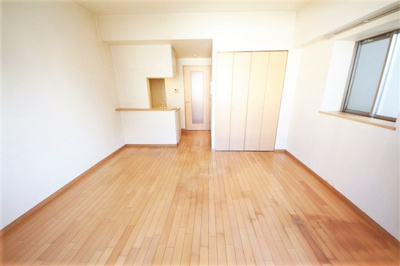 【洋室】 | ディナスティ堺筋本町