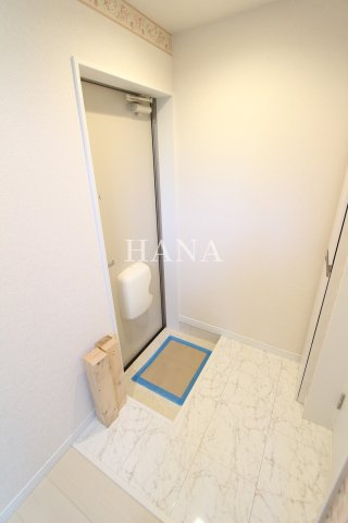 ユナイト根岸グランヴィルの玄関