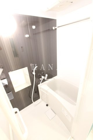 ユナイト元町リーナ・ベルの浴室