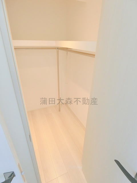 シーズンフラッツ大森西の収納|洋室4.5帖　収納　ウォークインクローゼット