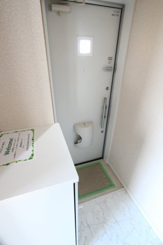ユナイト山手リトレックの杜の玄関|同アパートの参考写真です。