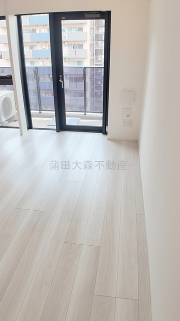 シーズンフラッツ大森西の居間・リビング
