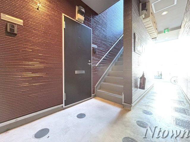 【ロビー】 | プリエ中村公園 | 建物の内部です
