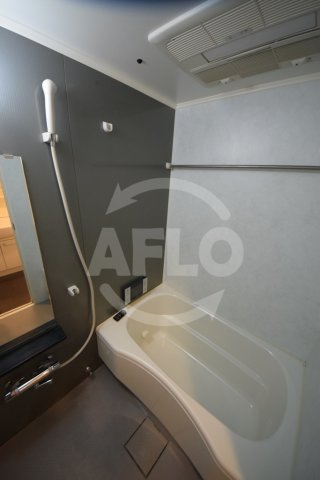 フェルザ今宮戎の浴室|Krehl難波南（クレール難波南）　浴室換気乾燥暖房機付バスルーム