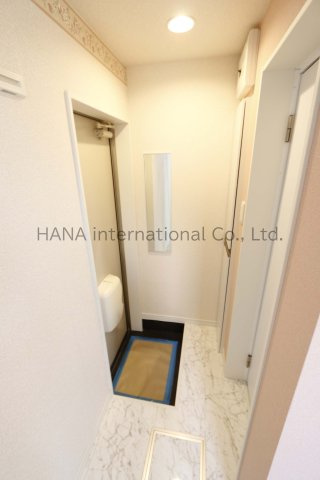 ユナイト黄金町ロザンナの杜の玄関|同シリーズ物件の参考写真です。