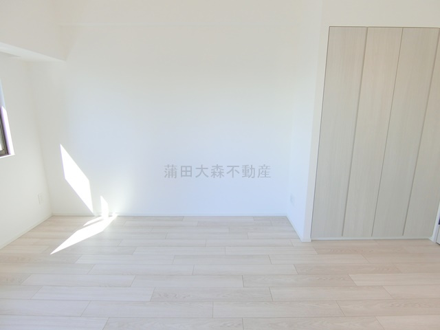 シーズンフラッツ大森西の居間・リビング