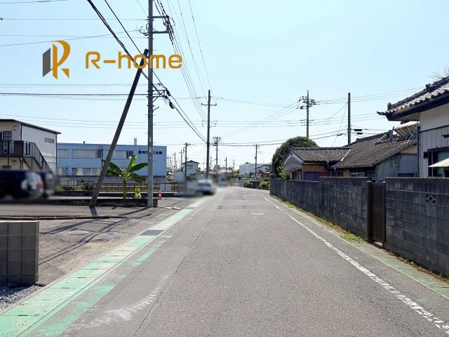 那珂市菅谷19期　新築戸建て　2号棟の前面道路含む現地写真|周辺環境も併せて案内致します♪
閑静な住宅地で笑顔あふれる新生活！
ぜひ現地へお越しください♪