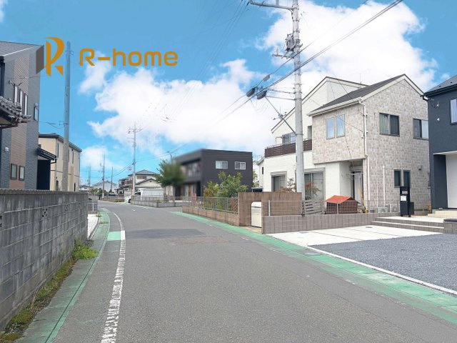 那珂市菅谷19期　新築戸建て　2号棟の前面道路含む現地写真|周辺環境も併せて案内致します♪
閑静な住宅地で笑顔あふれる新生活！
ぜひ現地へお越しください♪