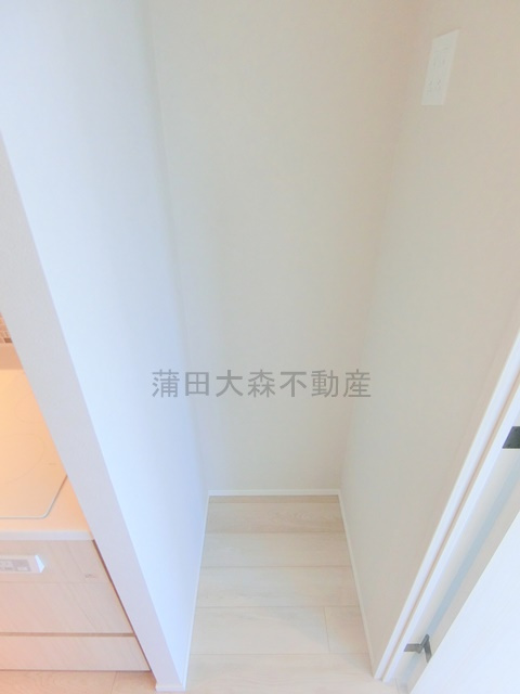 シーズンフラッツ大森西のキッチン|冷蔵庫置き場