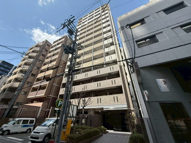 レジティア京町堀の外観