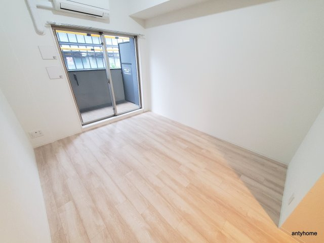 エスリード大阪STATION　仲介手数料無料の寝室