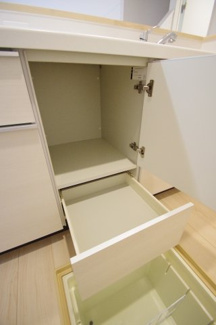 【収納】 | 【仲介手数料無料！！】立川市栄町1丁目　新築戸建て（全2棟）2号棟　5080万円 | オプションにて食洗機取り付け可能