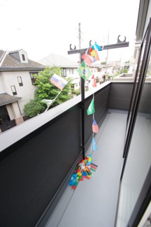【バルコニー】 | 【仲介手数料無料！！】立川市栄町1丁目　新築戸建て（全2棟）2号棟　5080万円