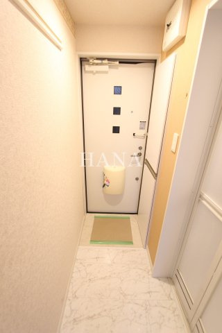 ユナイト 渡田ジェイムス・フランクの玄関|同物件の参考写真です。