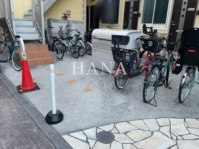 ユナイト 渡田ジェイムス・フランクのエントランス