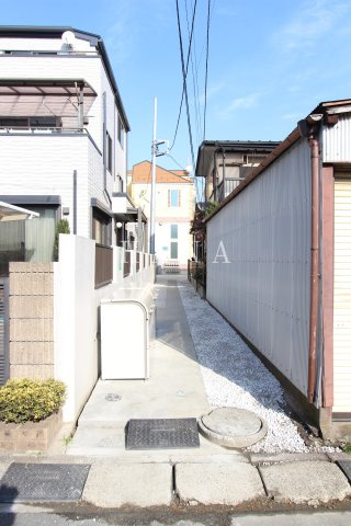ユナイト四谷クラウドの周辺