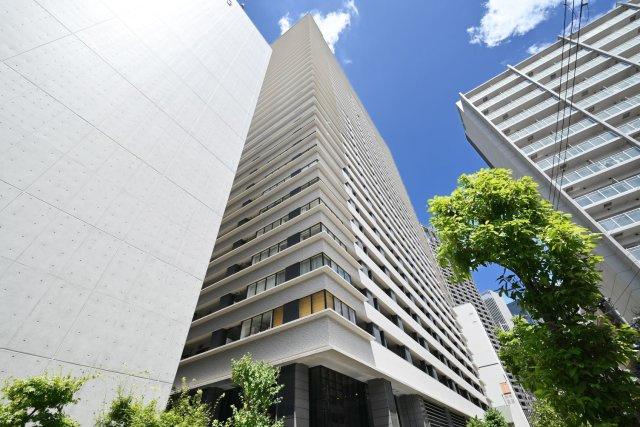 N4.TOWERの外観|フィットネスクラブやラウンジ等、充実の共用施設付マンションです。