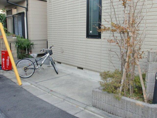 自転車駐輪スペース